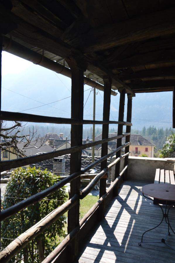 Rustico Pult Villa Someo Exterior photo
