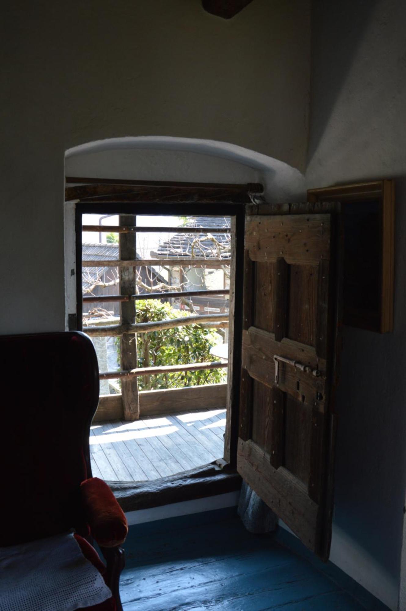 Rustico Pult Villa Someo Exterior photo